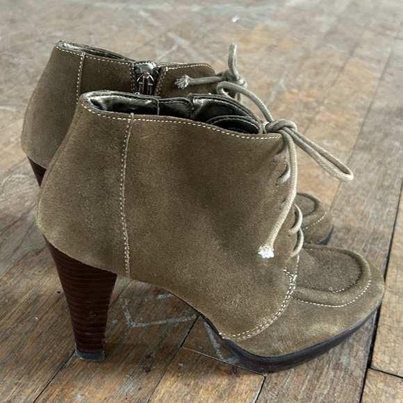 Anne Klein Tutorial Lace-Up Tan Suede Booties - Picture 2 of 4